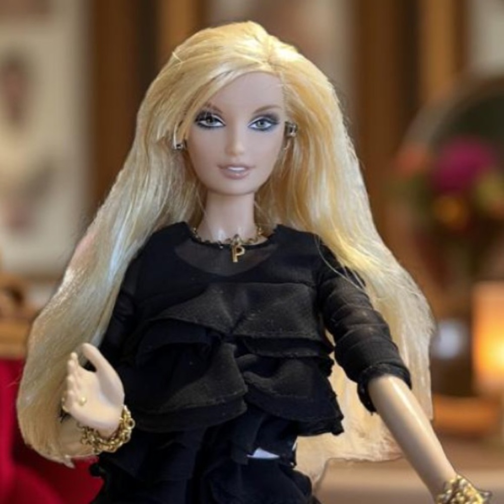 Barbie Doll Juicy couture 2004 Beverly
Hills (2008) Chiffon dress & jewelry - Picture 12 of 16